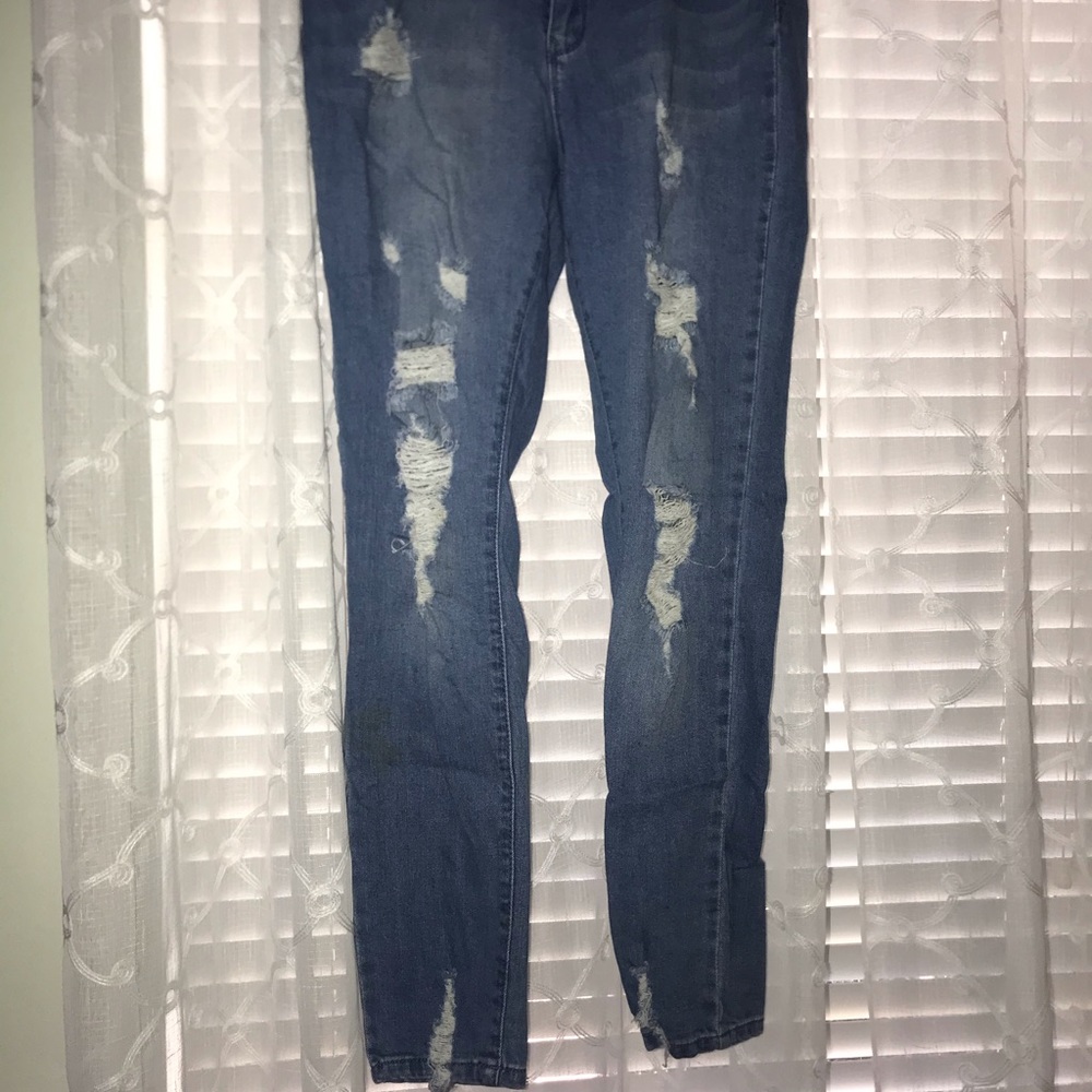 Ripped jeans!!